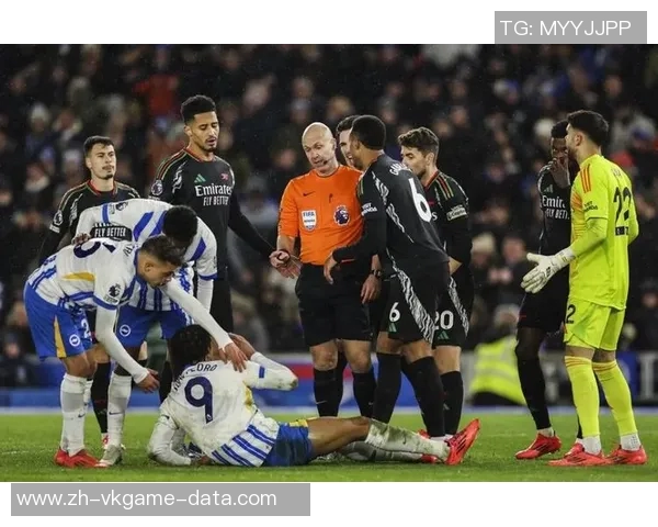 西甲激战阿森纳逆转里昂绝杀瞬间引发争议判罚全场沸腾