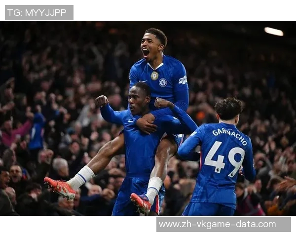 切尔西与阿森纳友谊赛激战四三神扑引发争议判罚全场沸腾